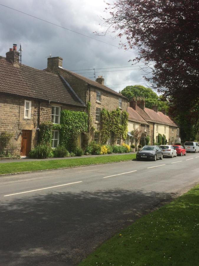 Jasmine Cottage Gilling ภายนอก รูปภาพ
